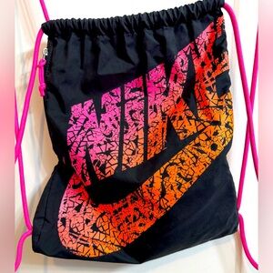 COPY - NIKE Drawstring Backpack